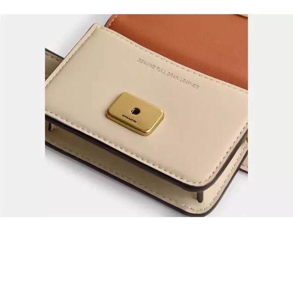 NWT Coach Outlet Bandit Card Case Belt Bag 
COLOR: IVORY - Picture 3 of 6